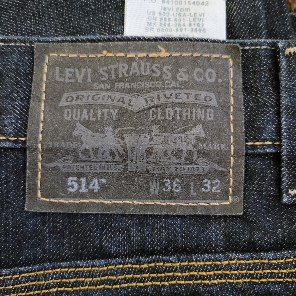 Jeans - Picture 2 of 3